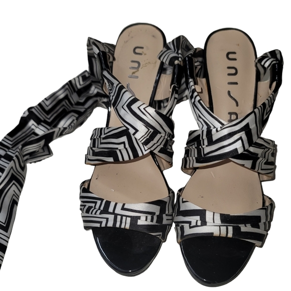 Unisa Satin Strap Heels Straps Heels Tie Around Ankle/Leg Size 6M 4.25" Heels - Picture 8 of 8